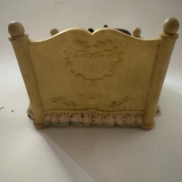 San Francisco Music Box Company “Love Makes The World Go Round” Music Box - Picture 5 of 7